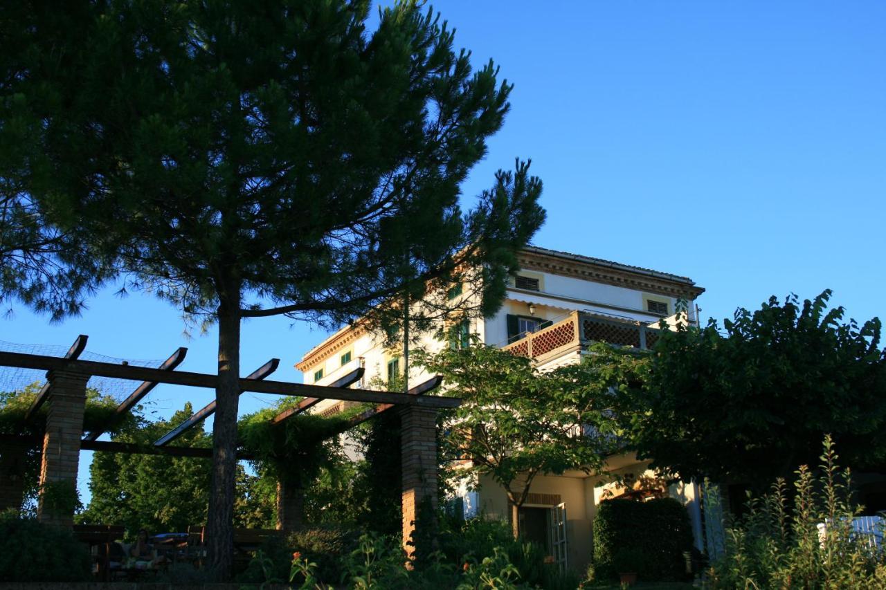 Agriturismo Villa Fiore Torano Nuovo Экстерьер фото